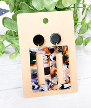 Load image into Gallery viewer, Make a statement earrings
